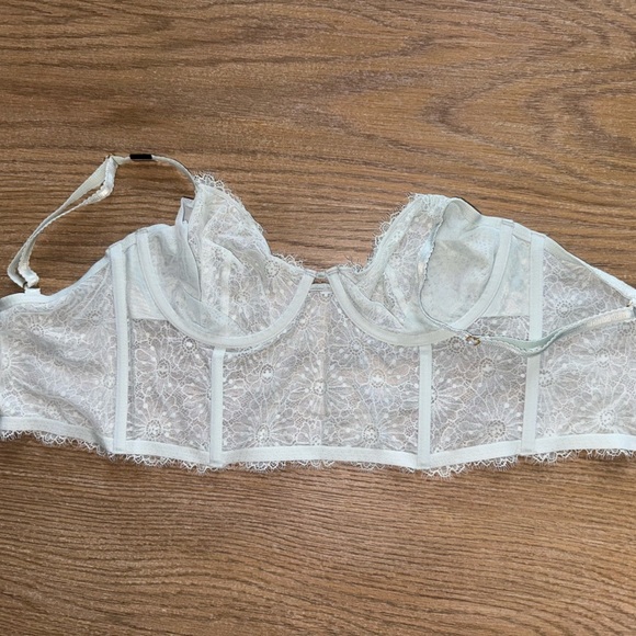 Victoria's Secret Lace Unlined Long Line Demi Bra in Pale Sky Gray 34D - Picture 8 of 8
